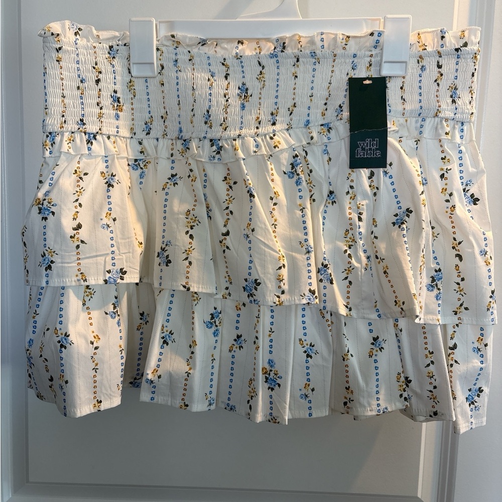 Wild Fable Floral Tiered Mini Skirt in Cream and Blue - Picture 3 of 5